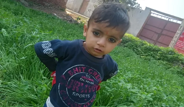 मुरादाबाद : राजधानी एक्सप्रेस की चपेट में आने से नाना-नाती की मौत, परिजनों में कोहराम