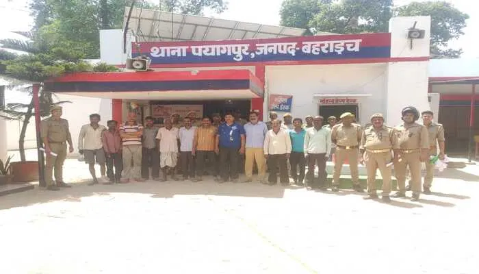 बहराइच : मारपीट के मामले में 12 लोगों को पुलिस ने पकड़ा, एसडीएम कोर्ट से मिली जमानत