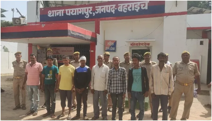 बहराइच: अनाज बंटवारे को लेकर दो पक्षों में मारपीट, आठ गिरफ्तार