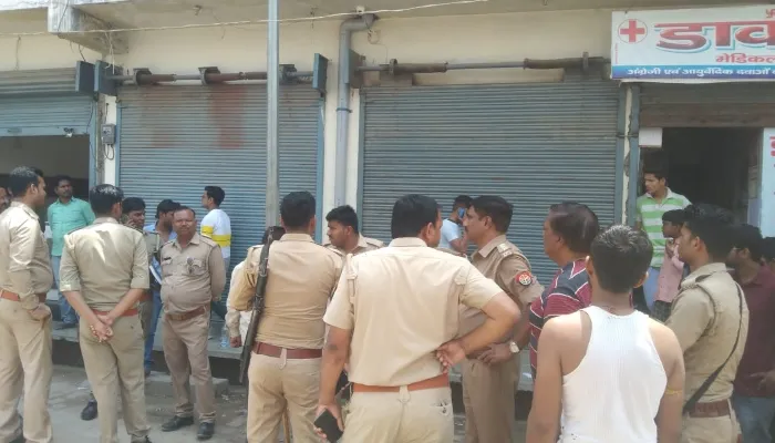 बहराइच: जबरन दुकान पर कब्जा करने पहुंचे दबंगों ने व्यापारी को पीटा, पुलिस जांच में जुटी