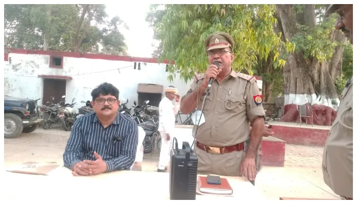 बहराइच: थाने में ग्रामीणों के साथ पुलिस की हुई बैठक, नई परंपरा कायम करने पर होगी सख्त कार्रवाई