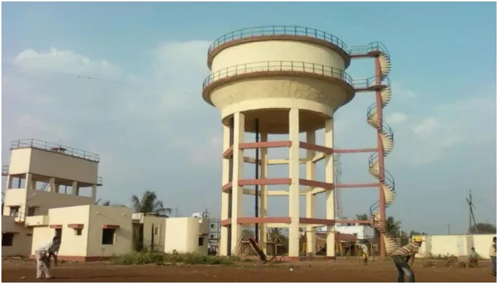 बहराइच: करोड़ों की लागत से पानी की टंकी बनकर तैयार, ग्रामीणों को सप्लाई का इंतजार