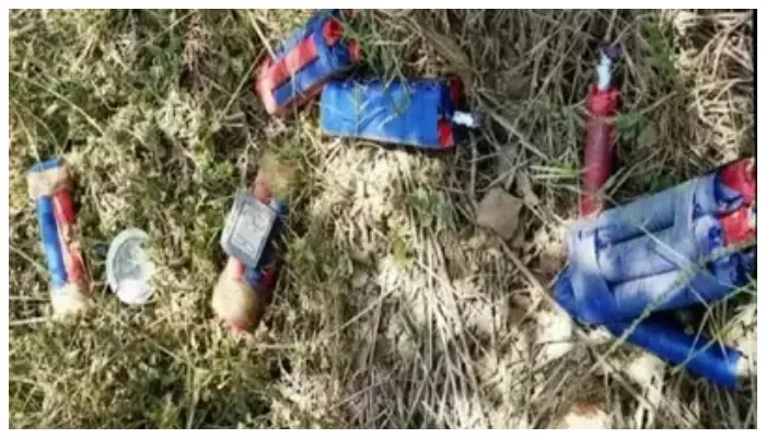 बाराबंकी: टाइमर बम बरामदगी के मामले में अज्ञात लोगों के खिलाफ दर्ज हुई प्राथमिकी, जांच में जुटी पुलिस