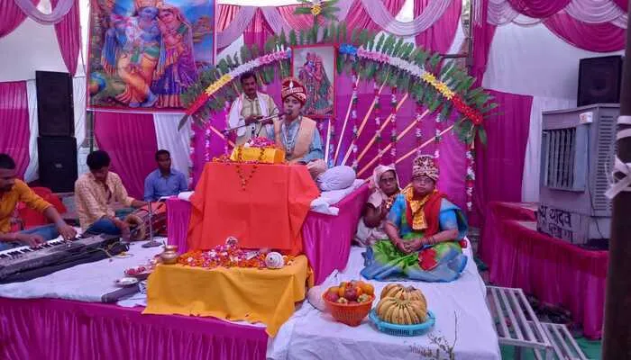रायबरेली : भागवत कथा के समापन पर हुआ भंडारा, उमड़ी भक्तों की भीड़