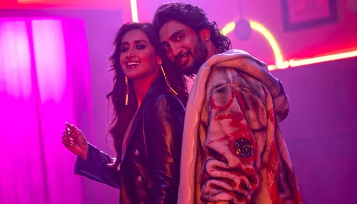 इलियाना डिक्रूज और करण के साथ विनोद भानुशाली का गाना ‘ऊ ऊ’ हुआ रिलीज