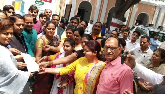 बहराइच: राहुल और परिवार की हत्या से ब्राह्मण संगठन नाराज, सौंपा ज्ञापन