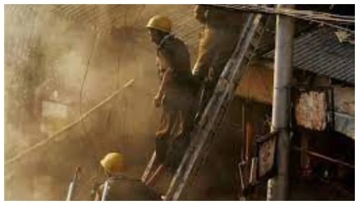 हरदोई: शहीदों की शहादत को सलाम, फोर्टस्टीकेन जहाज़ में हुए हादसे को किया याद