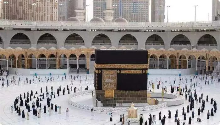 अब हज यात्री मक्का से नहीं ला सकेंगे पवित्र जल आब-ए-जमजम, सऊदी अरब सरकार ने लगाई रोक