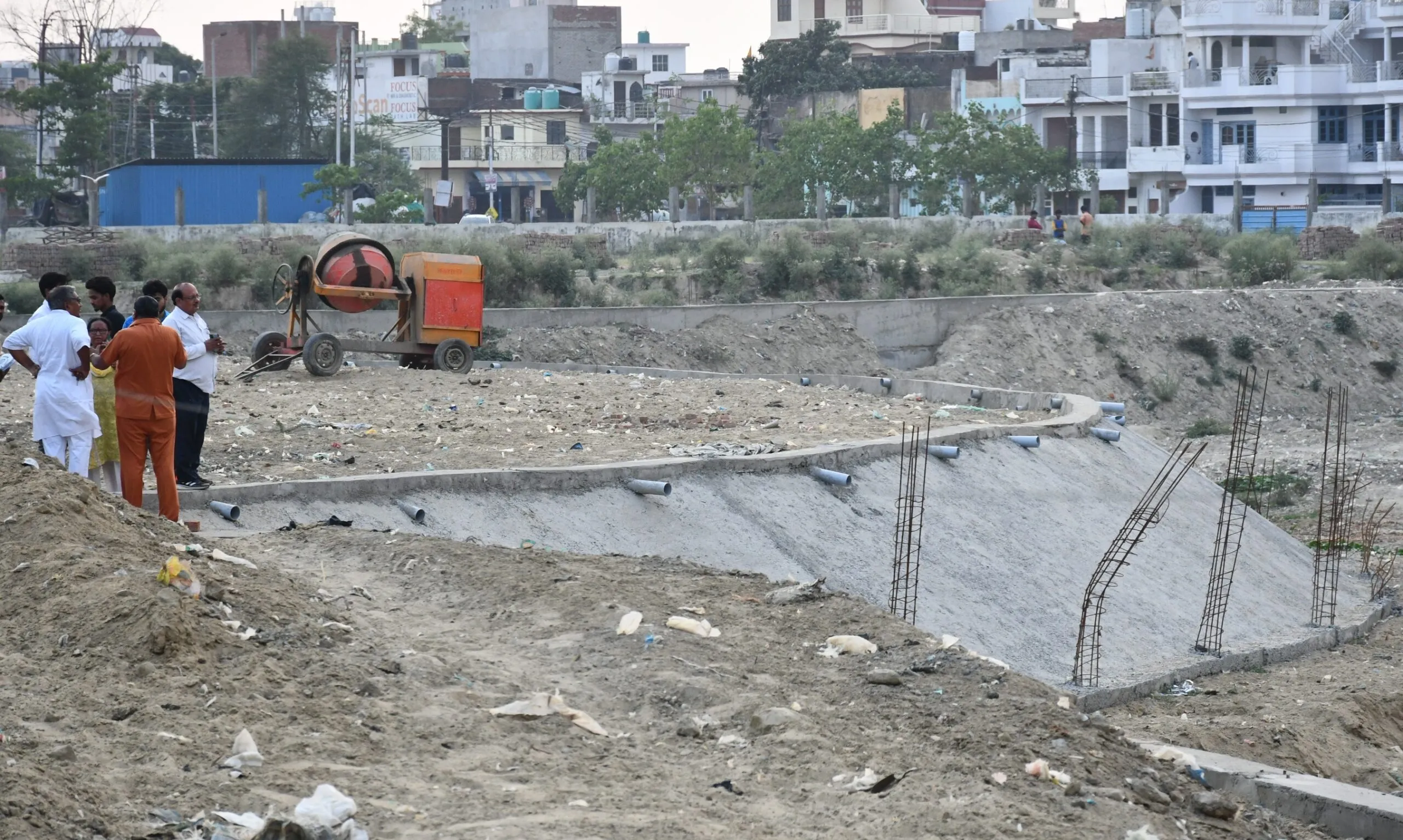 बरेली: तालाबों को जिंदा करने की कोशिश में जुटा नगर निगम