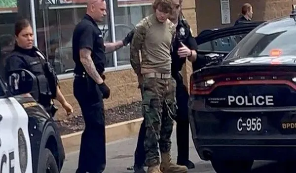 US Racial Attack : ज्यादा से ज्यादा अश्वेत लोगों को मारना चाहता था बफेलो हमलावर
