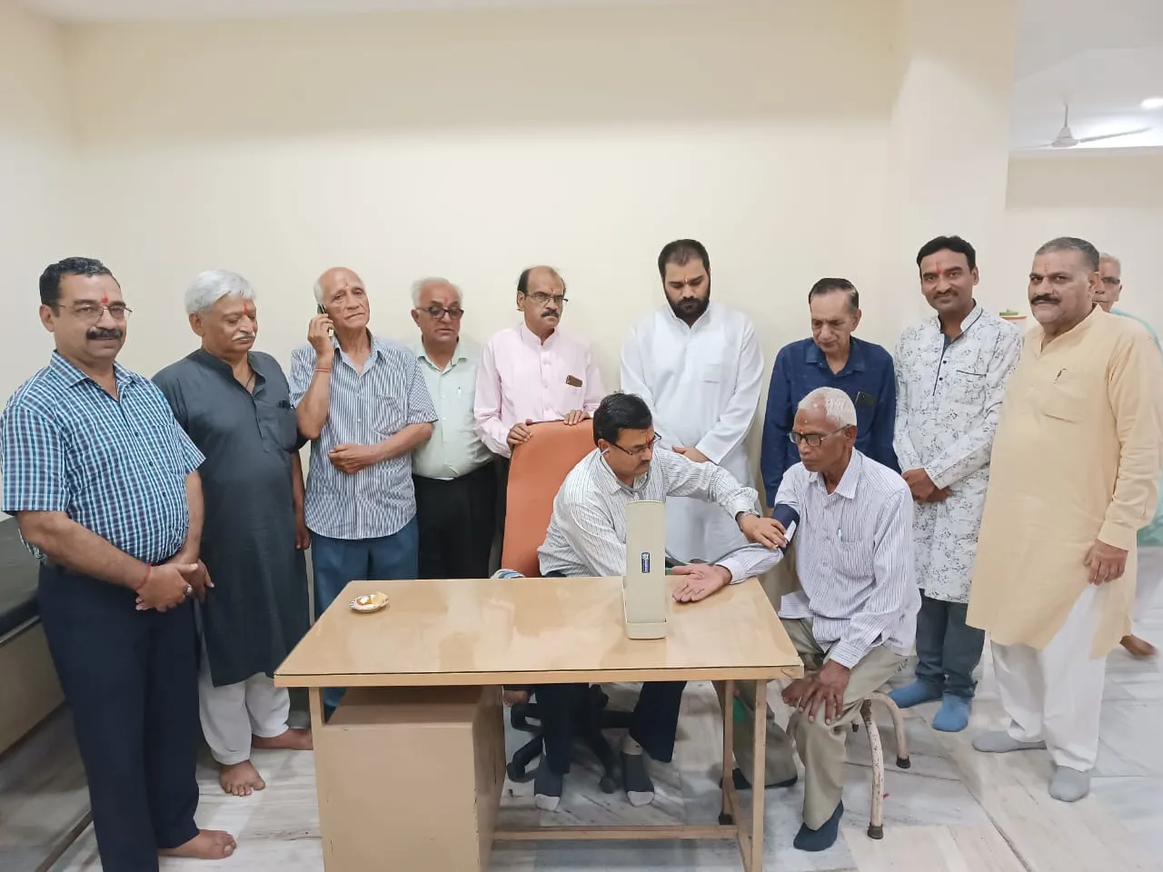बरेली: श्रीरामायण मंदिर में शुरू हुआ धर्मार्थ चिकित्सालय