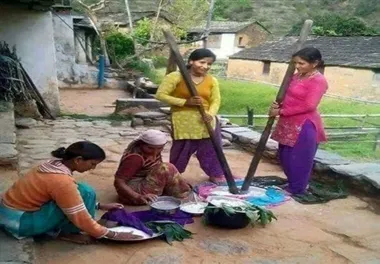 ओखली पहाड़ के हर घर के आंगन में नजर आने वाली एक विरासत