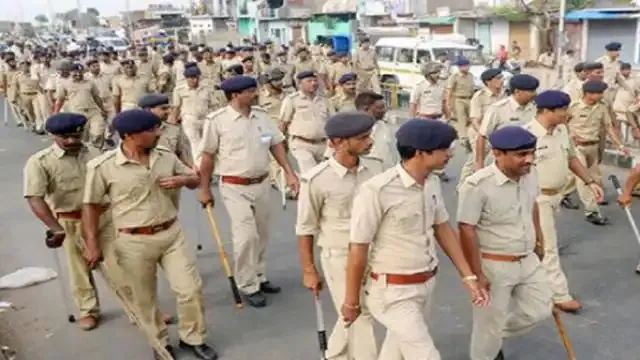 अलर्ट पर गुजरात पुलिस, अमेरिका में गिरफ्तार 6 भारतीयों के परिवारों का पता लगाने के लिए जांच शुरू 