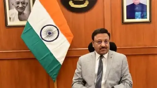 25वें मुख्य निर्वाचन आयुक्त बनें राजीव कुमार, संभाला प्रभार