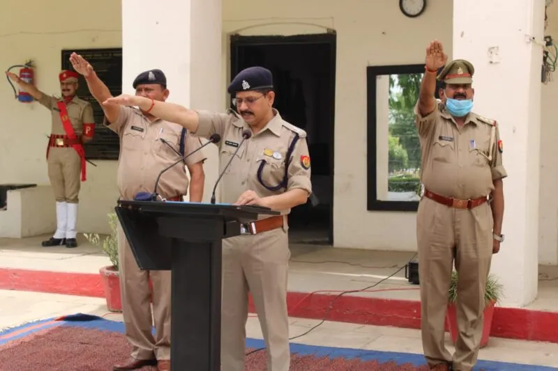 बरेली: आतंकवाद और हिंसा का विरोध करने का लिया संकल्प