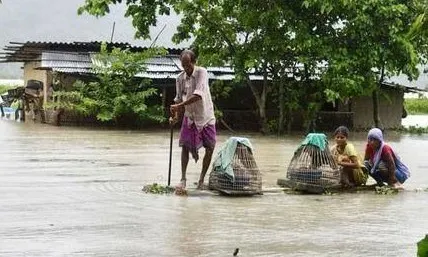 असम सरकार ने बाढ़ पीड़ितों के लिए की वित्तीय पैकेज की घोषणा