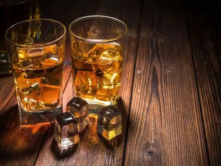 हल्द्वानी: शराब के ओवररेट की राज्य कर विभाग में दर्ज कराएं शिकायत