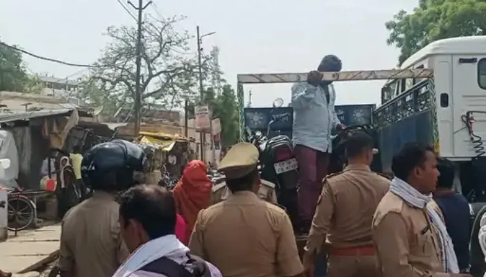 कानपुर: हाईवे किनारे पुलिस ने चलाया अभियान, 36 वाहनों का काटा चालान