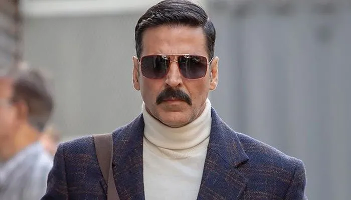 Akshay Kumar ने फिल्म इंडस्ट्री में पूरे किए 30 साल, यशराज फिल्मस ने यू ट्यूब पर रिलीज किया वीडियो