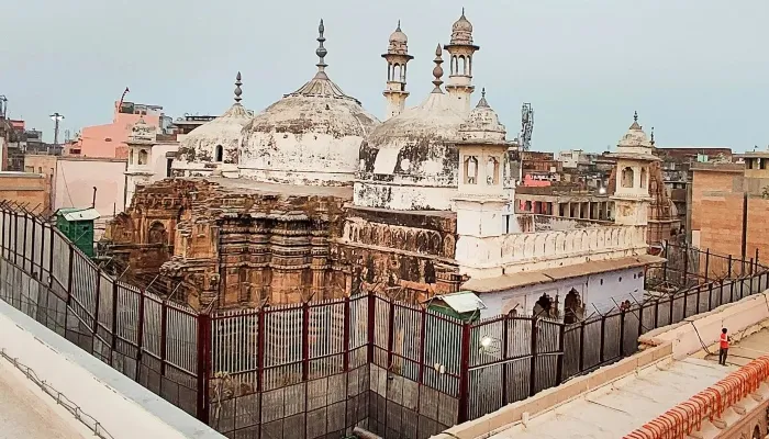 Gyanvapi Masjid Survey: ज्ञानवापी मस्जिद में आखिरी दिन का सर्वे हुआ पूरा, कल सौंपी जाएगी रिपोर्ट
