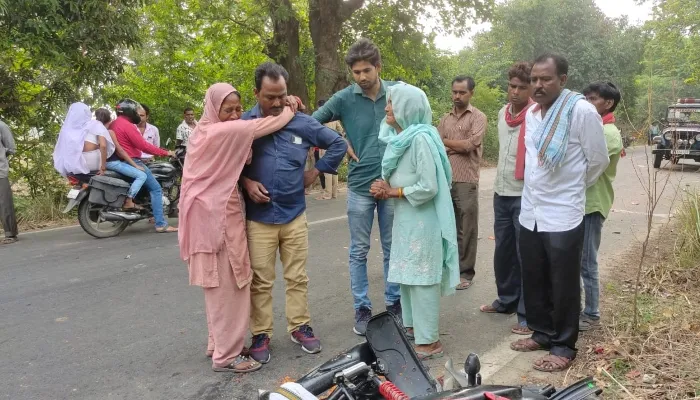 रायबरेली: पिकअप ने मारी बाइक सवार को टक्कर, मौके पर हुई मौत