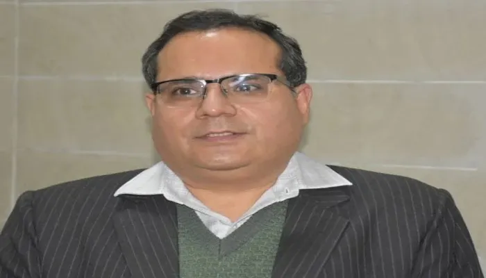 आईजीआरएस से संबंधित शिकायतों को समय से करें निस्तारित: मंडलायुक्त नवदीप रिणवा