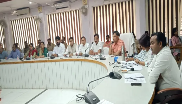 बाल विवाह के दुष्परिणामों के प्रति करें जागरूक: अयोध्या डीएम