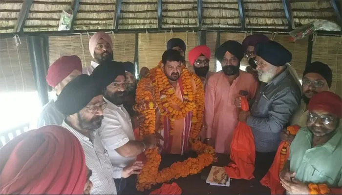 अयोध्या: सांसद बृजभूषण के नेतृत्व में होगा कार्यक्रम, बंटेगा 4800 किलो लड्डू