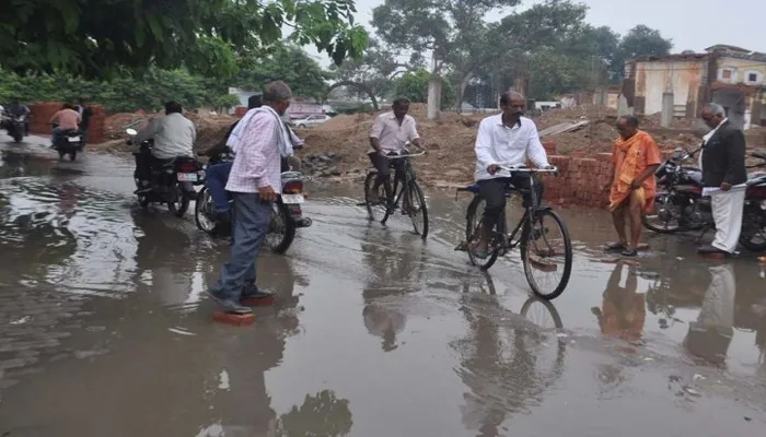 बस्ती मंडल में बूंदाबांदी के बाद हुआ खुशनुमा मौसम, लोगों को मिली राहत
