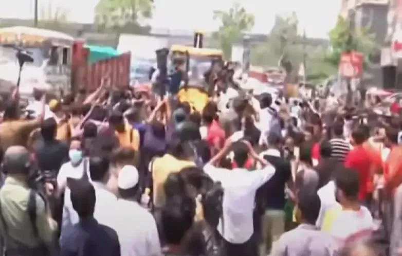 शाहीन बाग बुलडोजर मामले पर SC ने सुनवाई से किया इनकार, कहा- पीड़ित आएं, राजनीतिक दल नहीं