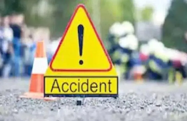 तेज रफ्तार का कहर, छत्तीसगढ़ में सड़क हादसे में बाइक सवार तीन लोगों की मौत
