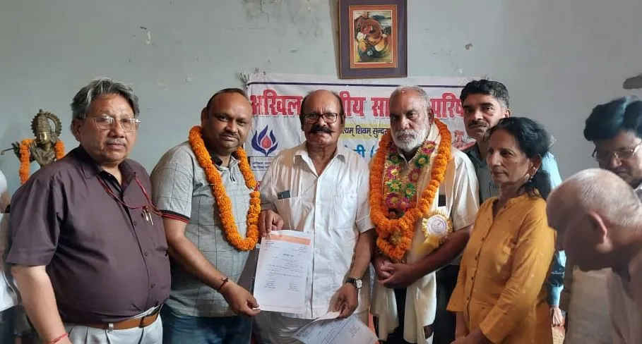 बरेली: अखिल भारतीय साहित्य परिषद ने मनाया हिंदी पत्रकारिता दिवस