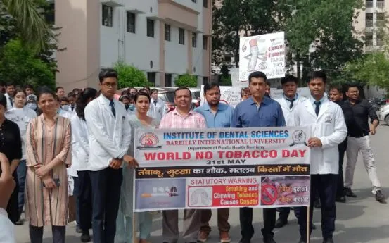 बरेली: विश्व तंबाकू निषेध दिवस पर रैली निकालकर किया लोगों को जागरूक