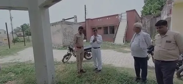 बदायूं: खनन माफिया के हौसले बुलंद, जीसीबी से टक्कर मारकर की युवक की हत्या