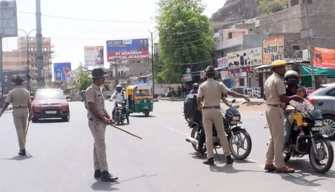 जोधपुर में बढ़ाई गई कर्फ्यू की समय-सीमा, अब शुक्रवार रात 12 बजे तक लागू रहेंगी पाबंदियां