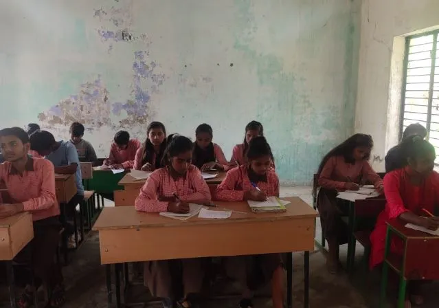 बरेली: 15 तक चयनित स्कूलों में शुरू हो जाएगी विज्ञान लैब