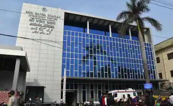 बरेली: मरीज की मौत प्रकरण में गंगाचरण अस्पताल के विरुद्ध प्रशासन ने शुरू कराई जांच