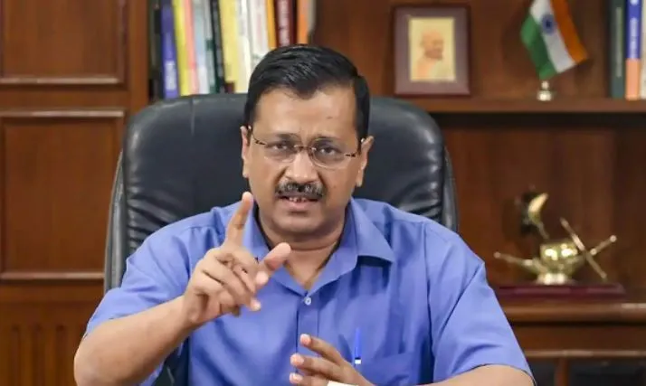 सीएम केजरीवाल ने विपक्ष पर साधा निशाना, कहा- अमीरों को अमीर बना रहीं कांग्रेस-भाजपा