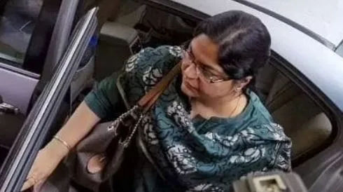 कोर्ट ने भेजा पांच दिन की ईडी रिमाडं पर झारखंड की खनन सचिव पूजा सिंघल को