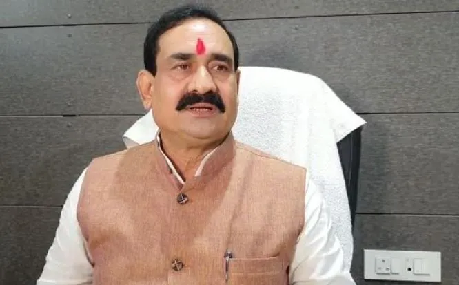 गृह मंत्री नरोत्तम ने कश्मीरी पंडित राहुल भट्ट की हत्या के मामले में राहुल गांधी और कांग्रेस पर लगाया चुप्पी साधने का आरोप