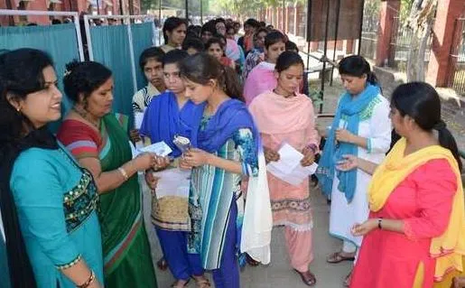 बरेली : एलएलबी परीक्षा में फिर पकड़े गए 9 नकलची