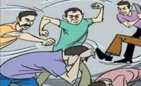 पीलीभीत: जमीन पर नींव भरवा रहे परिवार पर पूर्व चेयरमैन पुत्रों का हमला