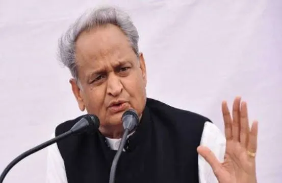 मोदी सरकार महंगाई रोकने में पूरी तरह विफल- सीएम गहलोत
