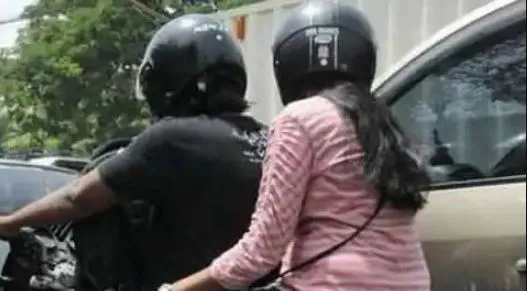 मुंबई में दोपहिया वाहन में पीछे बैठने वालों के लिए हेलमेट जरूरी