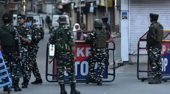 जम्मू-कश्मीर के कुपवाड़ा में लश्कर के तीन आतंकवादी मारे गए