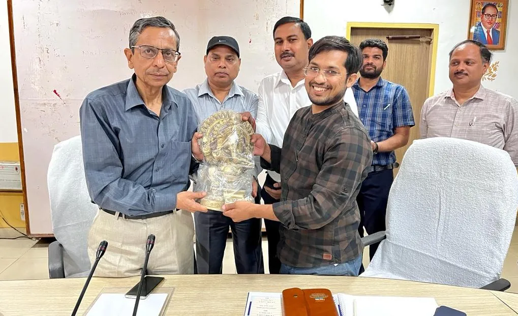 बरेली: आयुक्त ग्राम्य विकास ने की श्यामा प्रसाद मुखर्जी रुर्बन मिशन योजना के कार्यों की समीक्षा