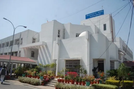 हल्द्वानी: चार मुख्यमंत्री भी विधानसभा की सदस्यता लेने को लड़ चुके हैं उपचुनाव