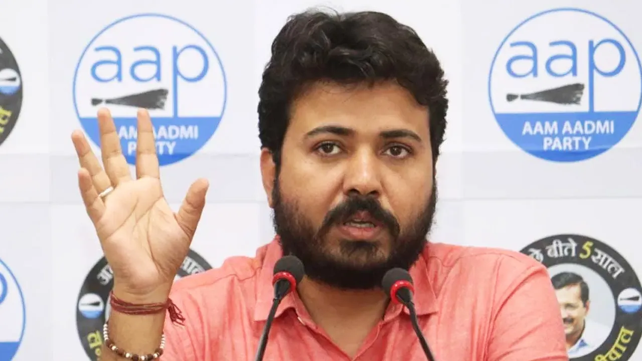 भाजपा ने निगम के एक हजार सफाई कर्मचारियों से छीना रोजगार- AAP