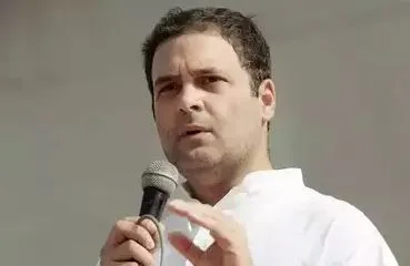राहुल गांधी ने श्रमिक दिवस पर श्रमिकों को दीं शुभकामनाएं