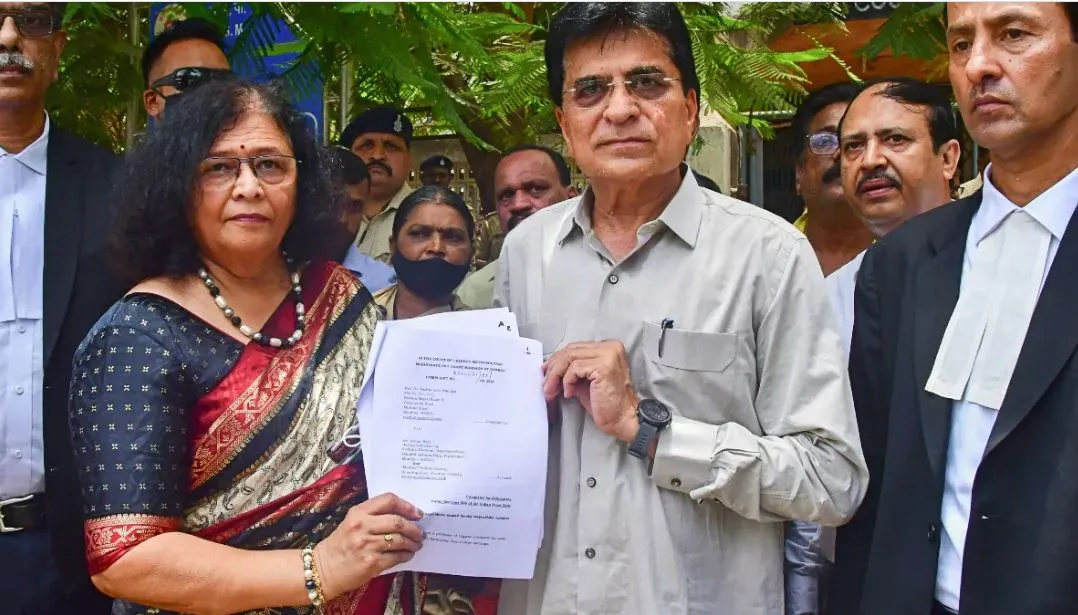 किरीट सोमैया की पत्नी ने संजय राउत के खिलाफ 100 करोड़ रुपये की मानहानि का किया मुकदमा